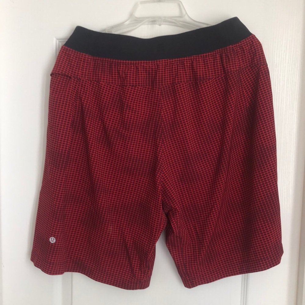 Lululemon Core Shorts - image 3
